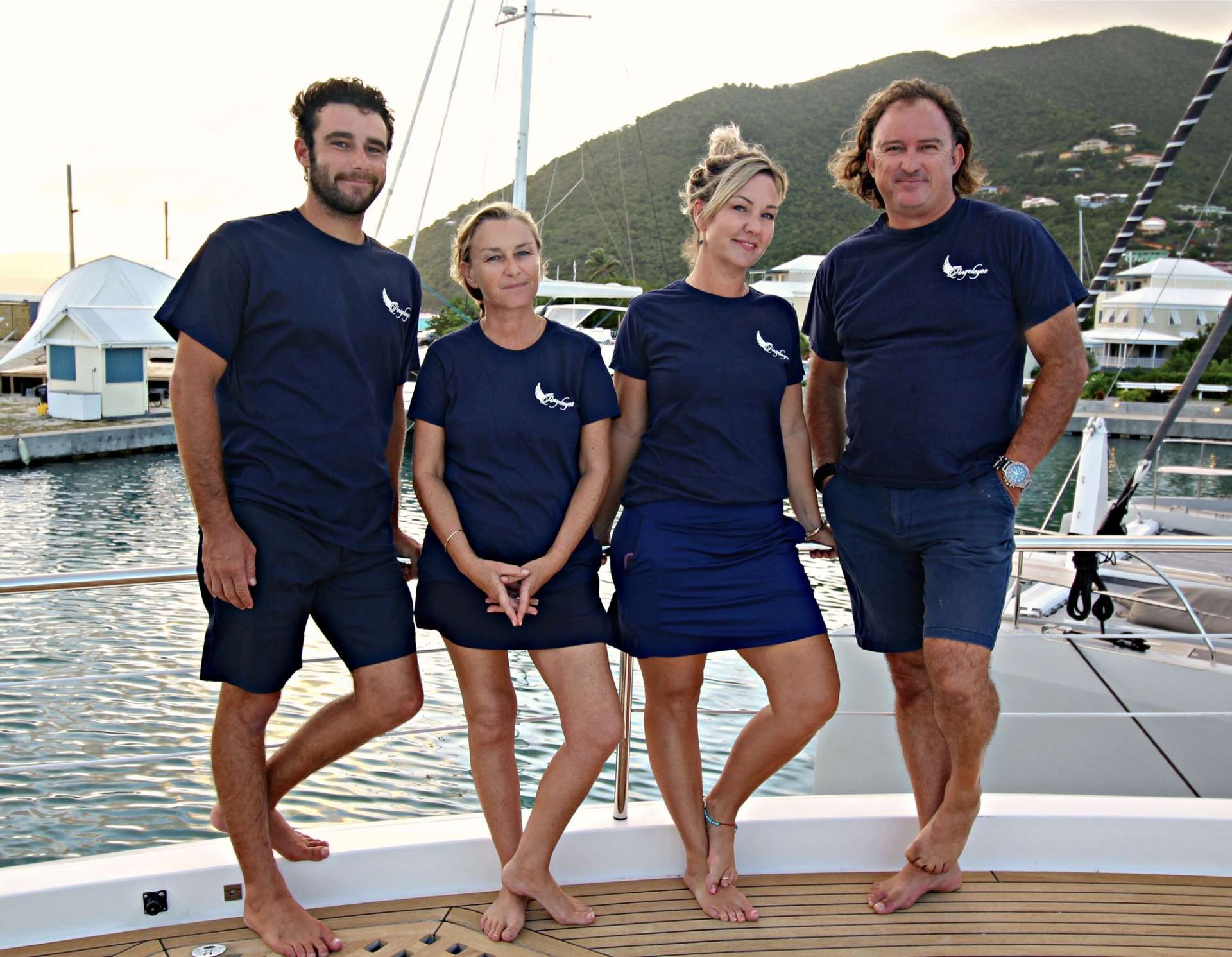 Yacht Charter ANGELEYES Crew