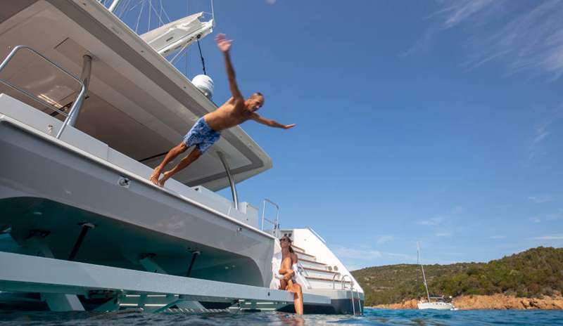 Catamaran Charter Black Cat