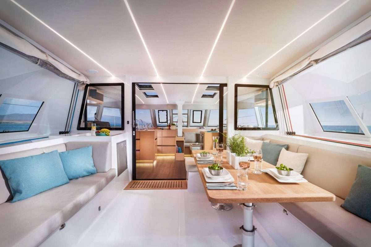 ILLUSION Yacht Charter - Guest Cabin forward starboard side