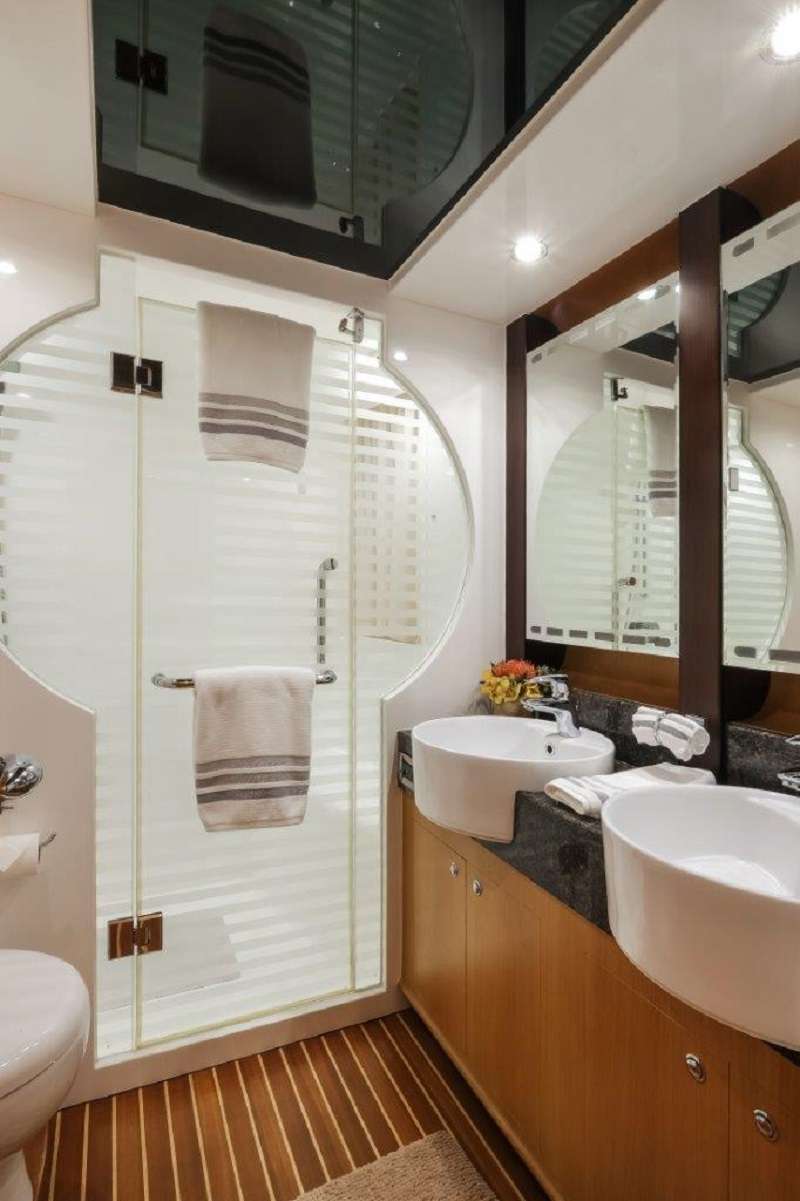 Mater Ensuite