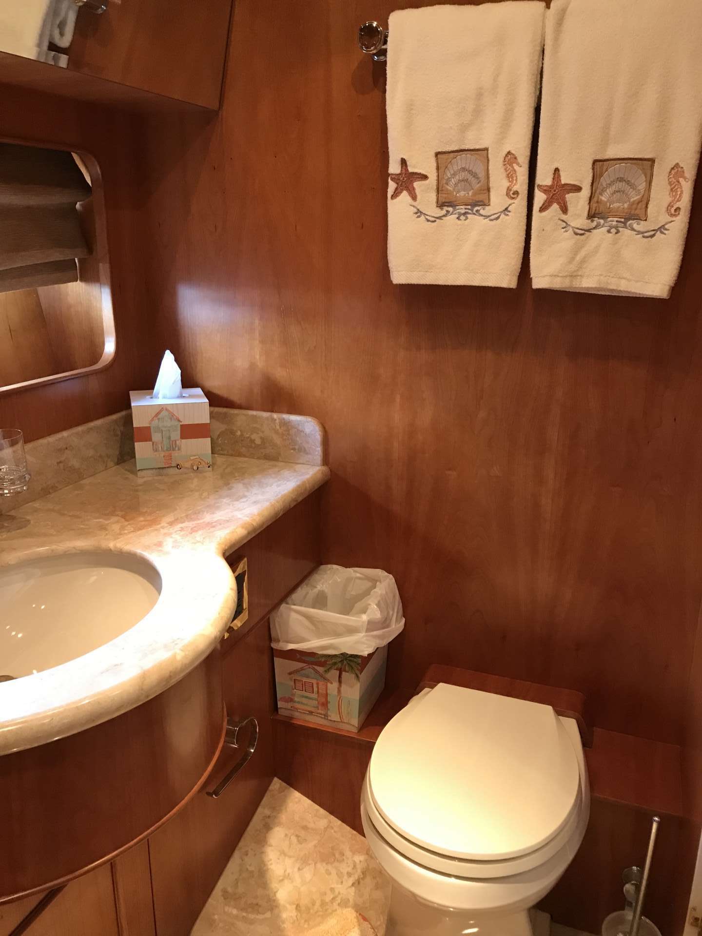 Guest stateroom bathroom