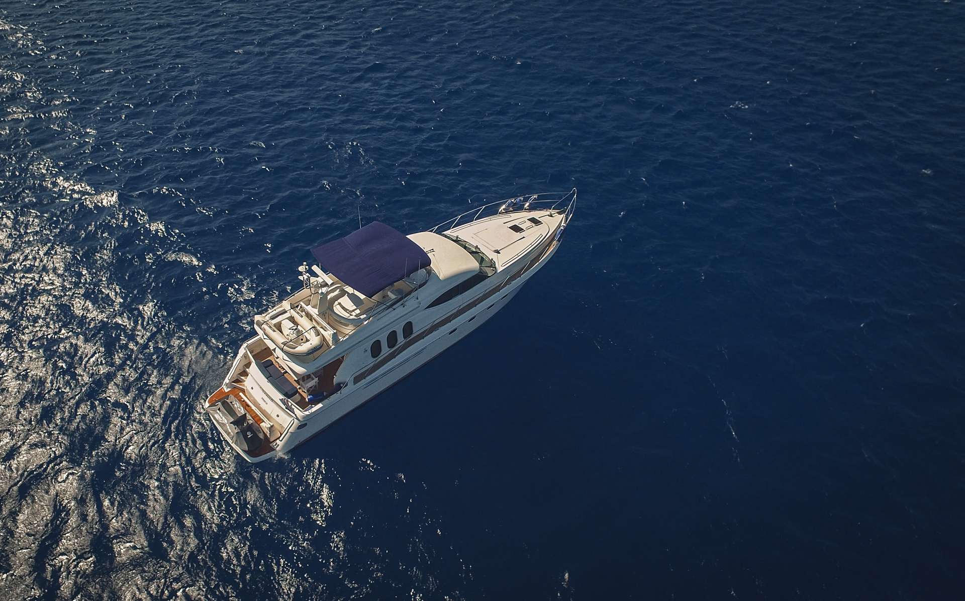 Yacht Charter VENALI | Ritzy Charters