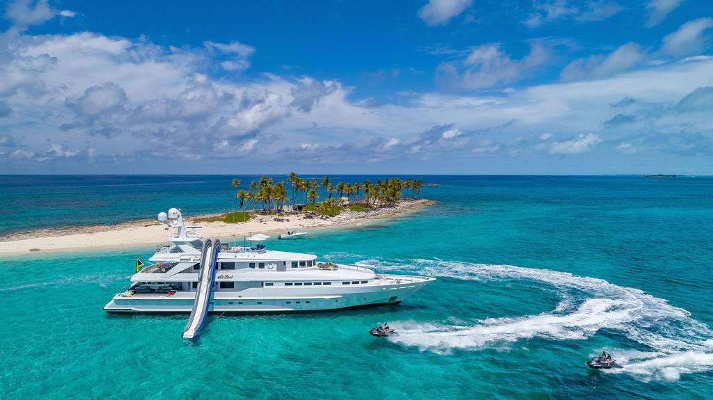 Yacht Charter AT LAST | Ritzy Charters