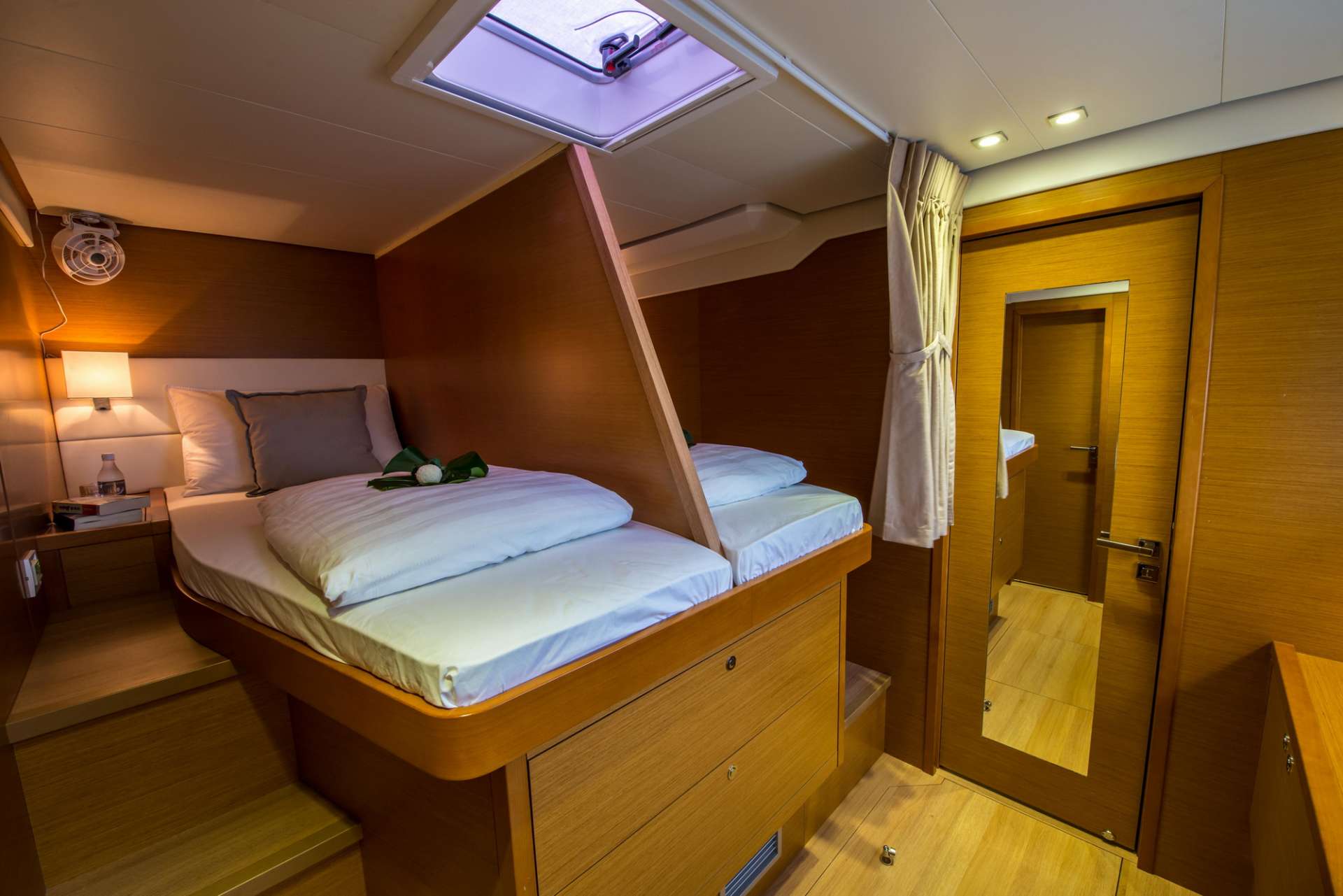 Guest Double Cabin (Convertible to Singles)