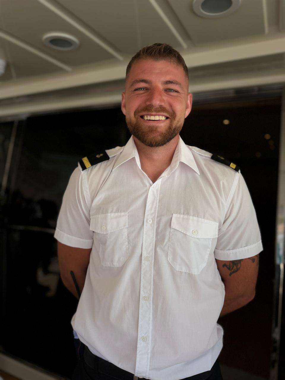 Deckhand Tihomir Mihaylov