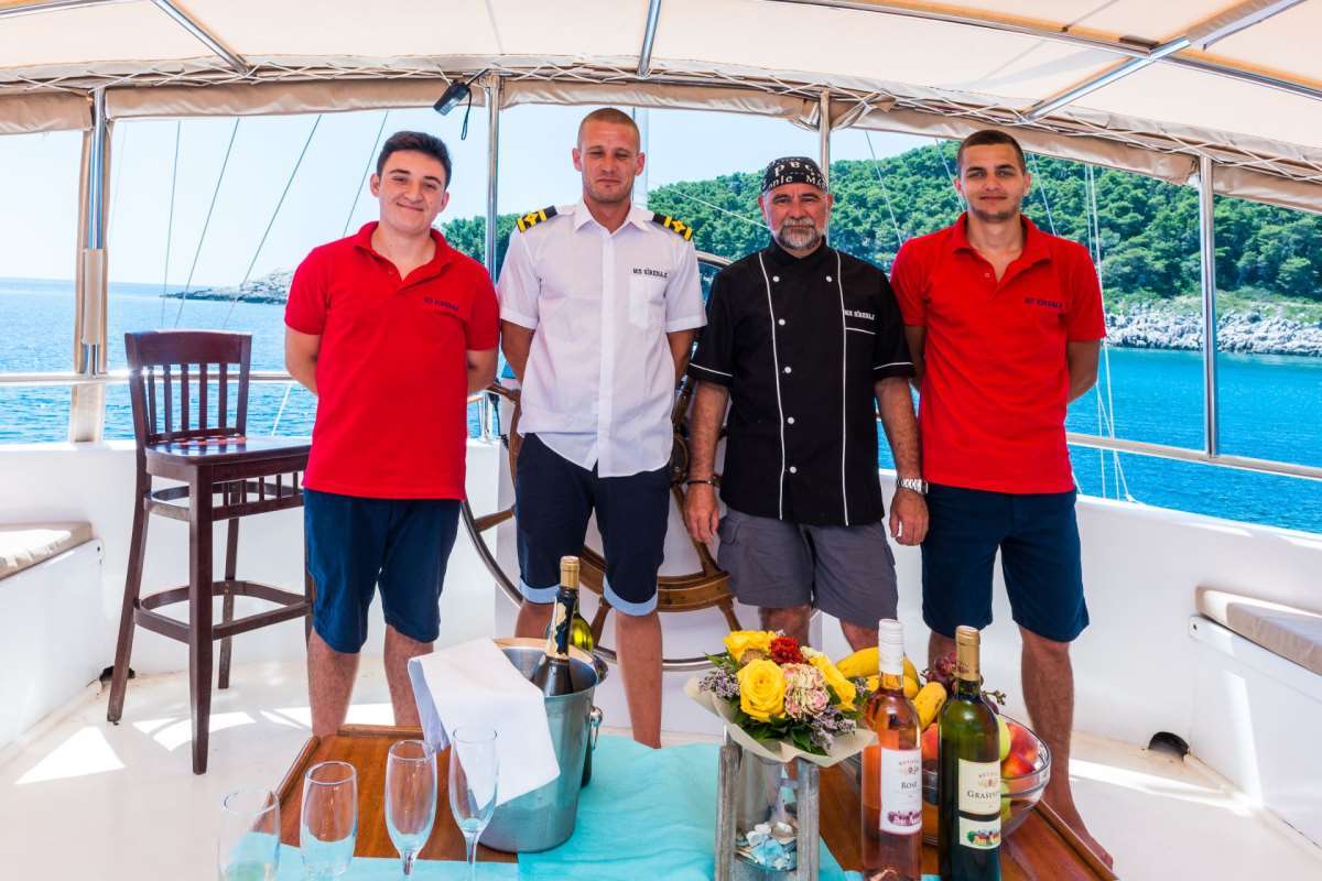 crew photo