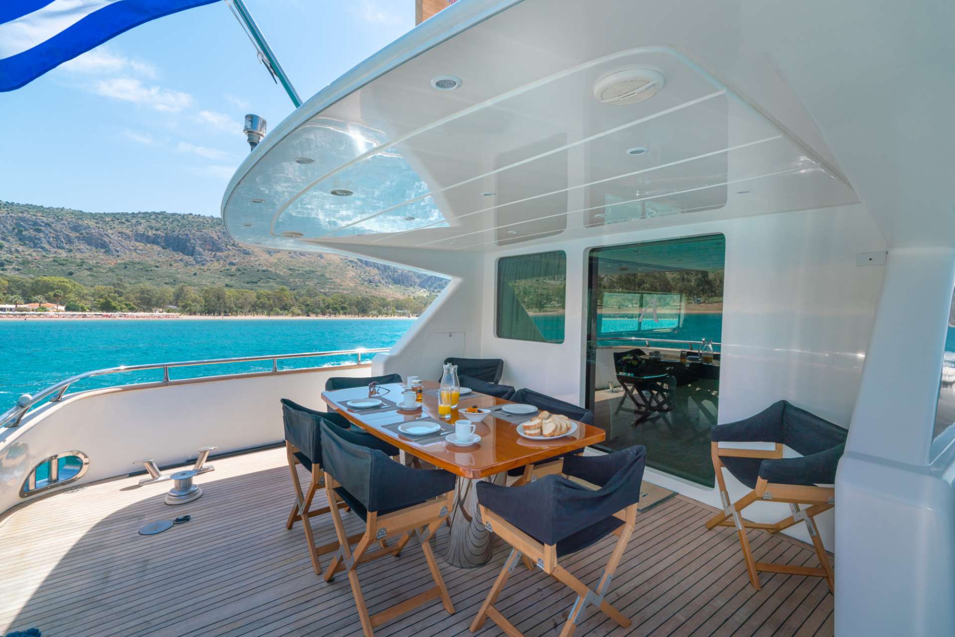 Aft Deck with Alfresco Dining