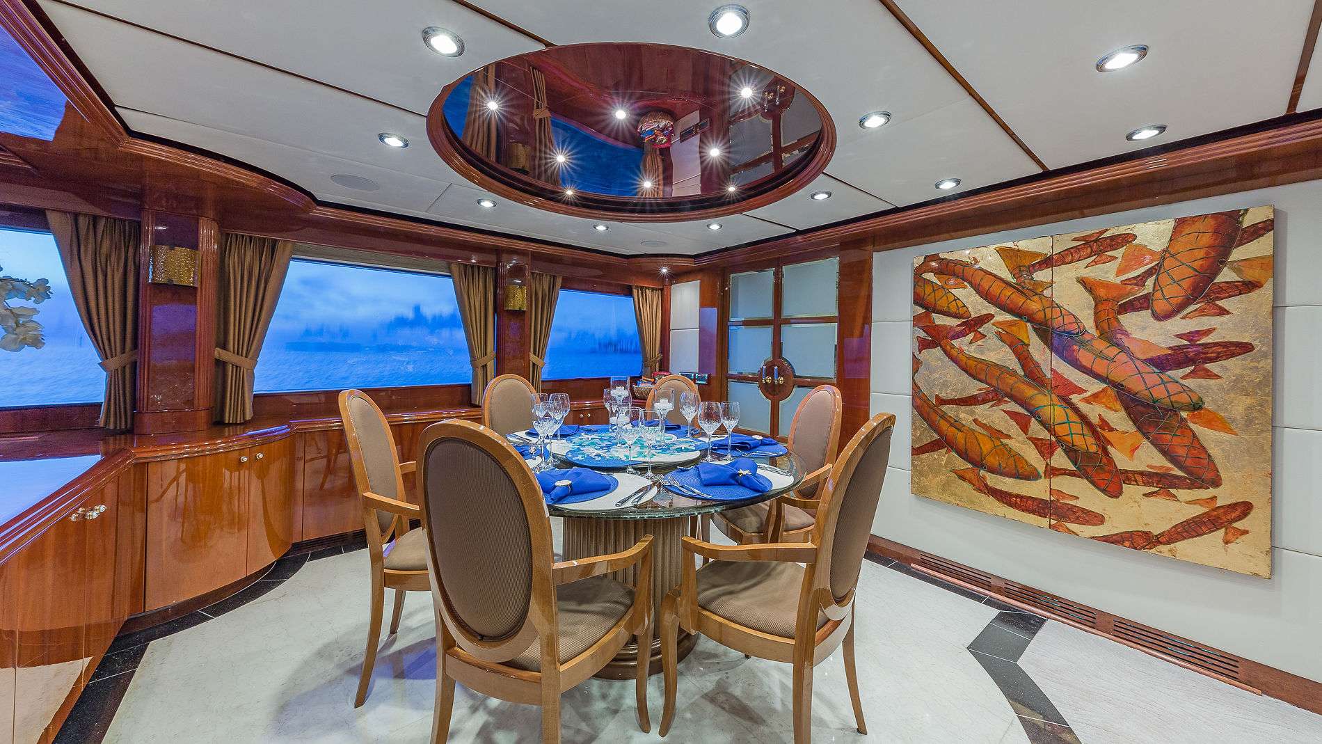 Formal Dining