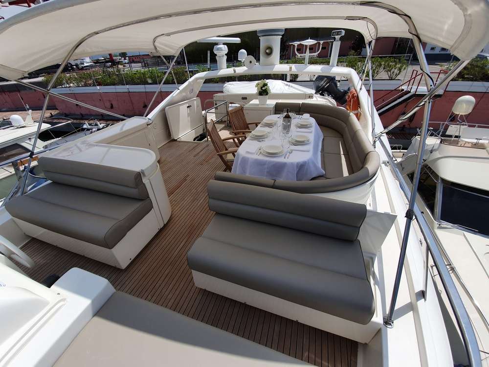Flybridge