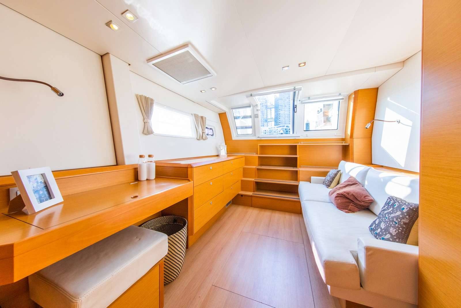 Master Suite - Sofa