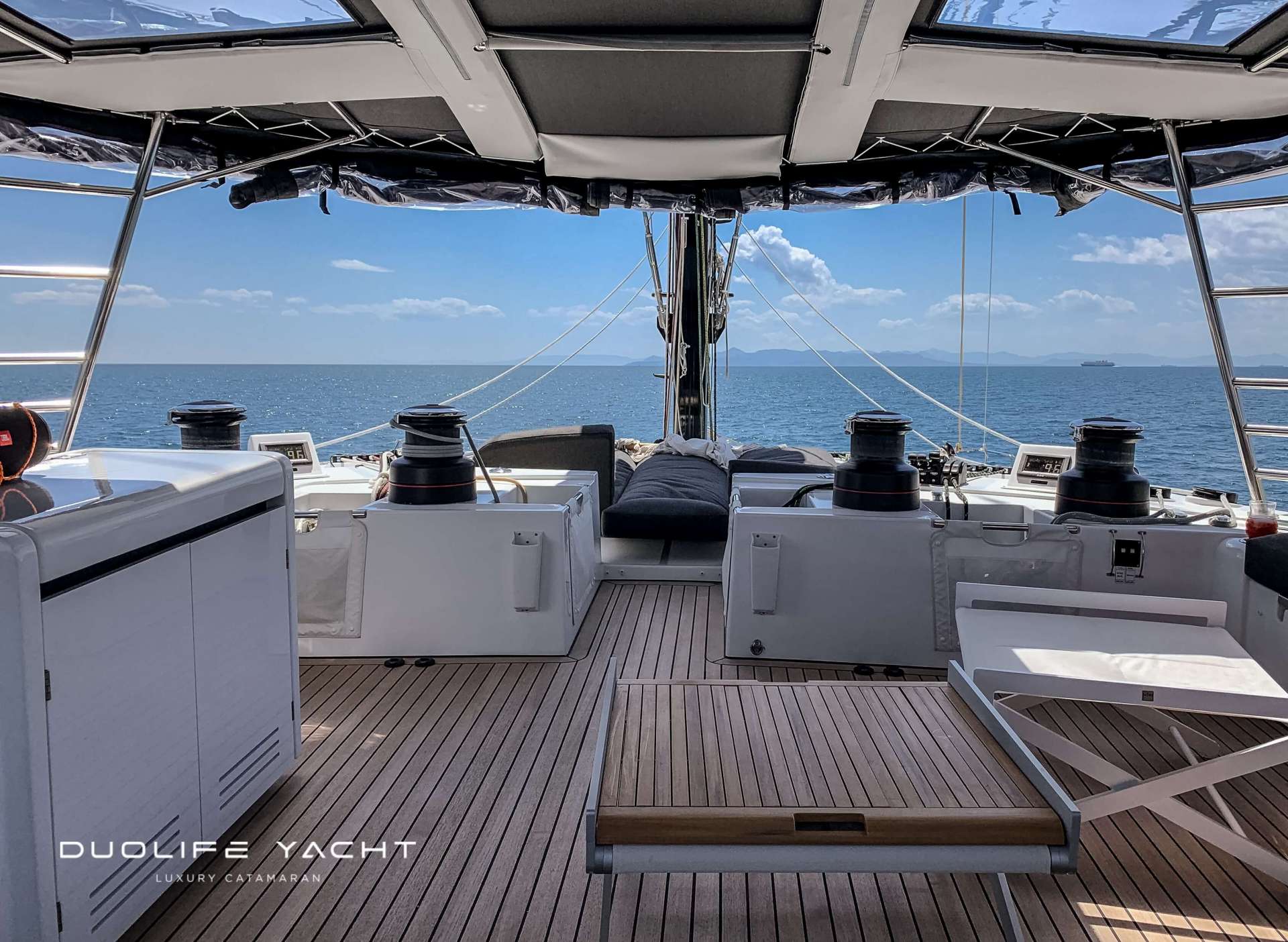 Sailing Yacht Duolife Specialized Yacht Charter Professionals