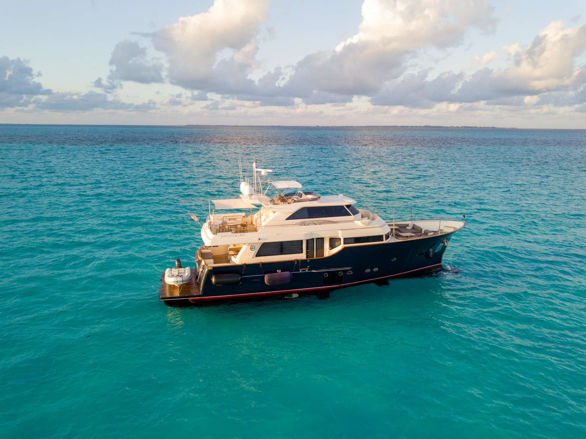 77′ Mochi NOMADA For Charter