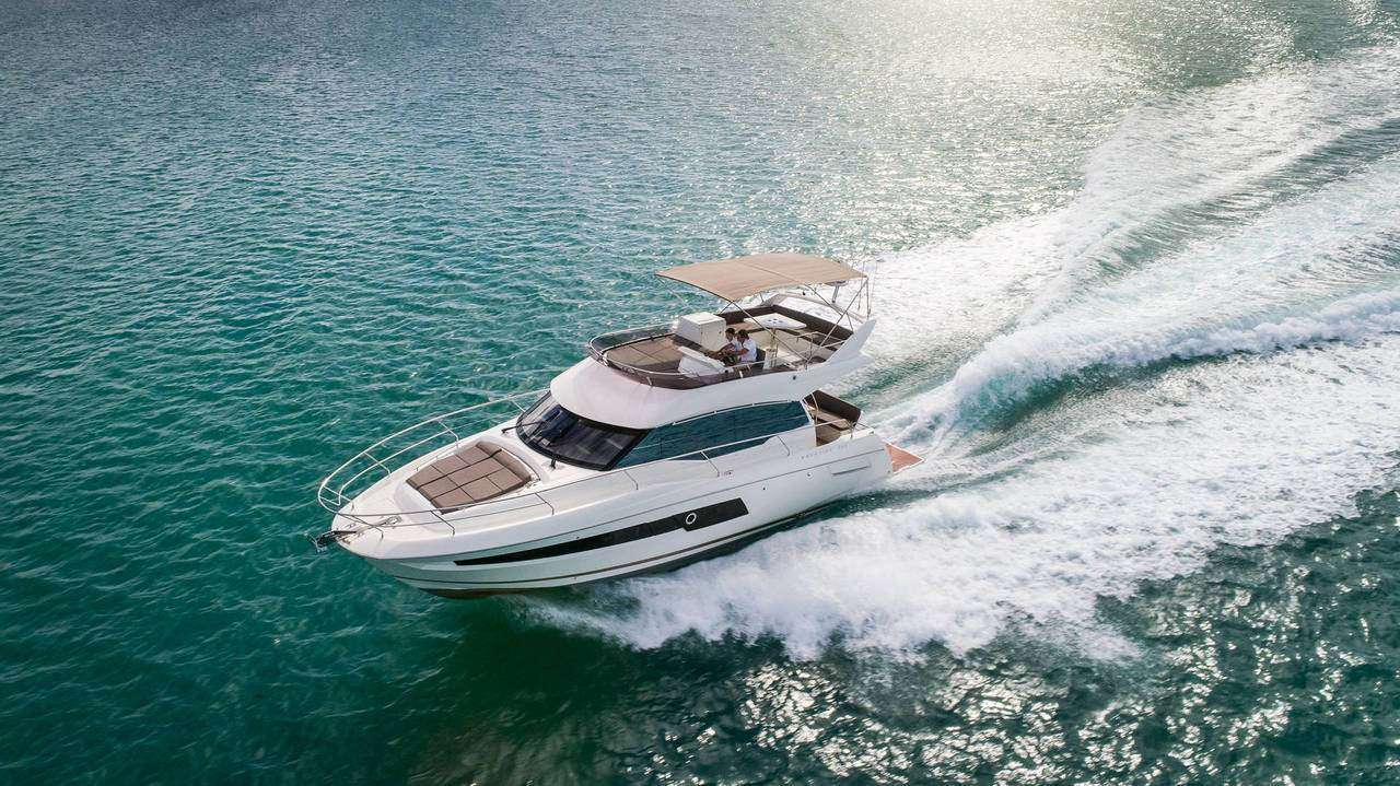 Aerial view 1 cruising ADUDU 2