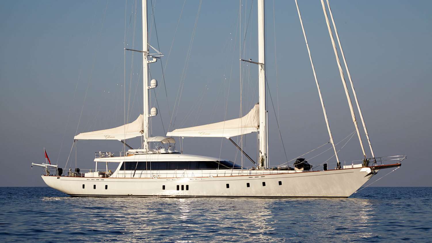 GLORIOUS II Yacht Charter - Ritzy Charters