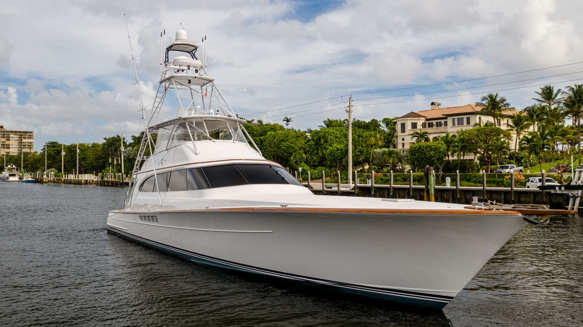 Yacht Charter Reel Tight | Ritzy Charters