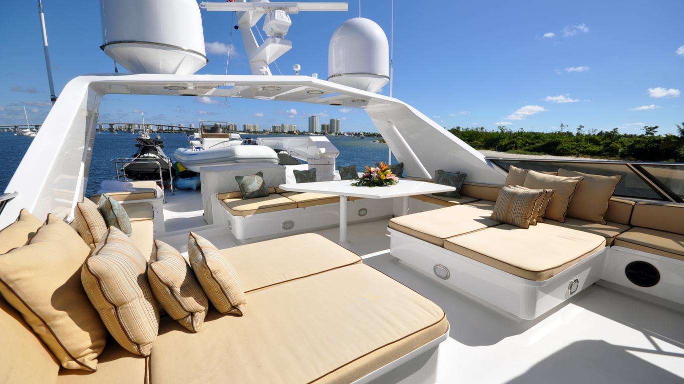 Flybridge 