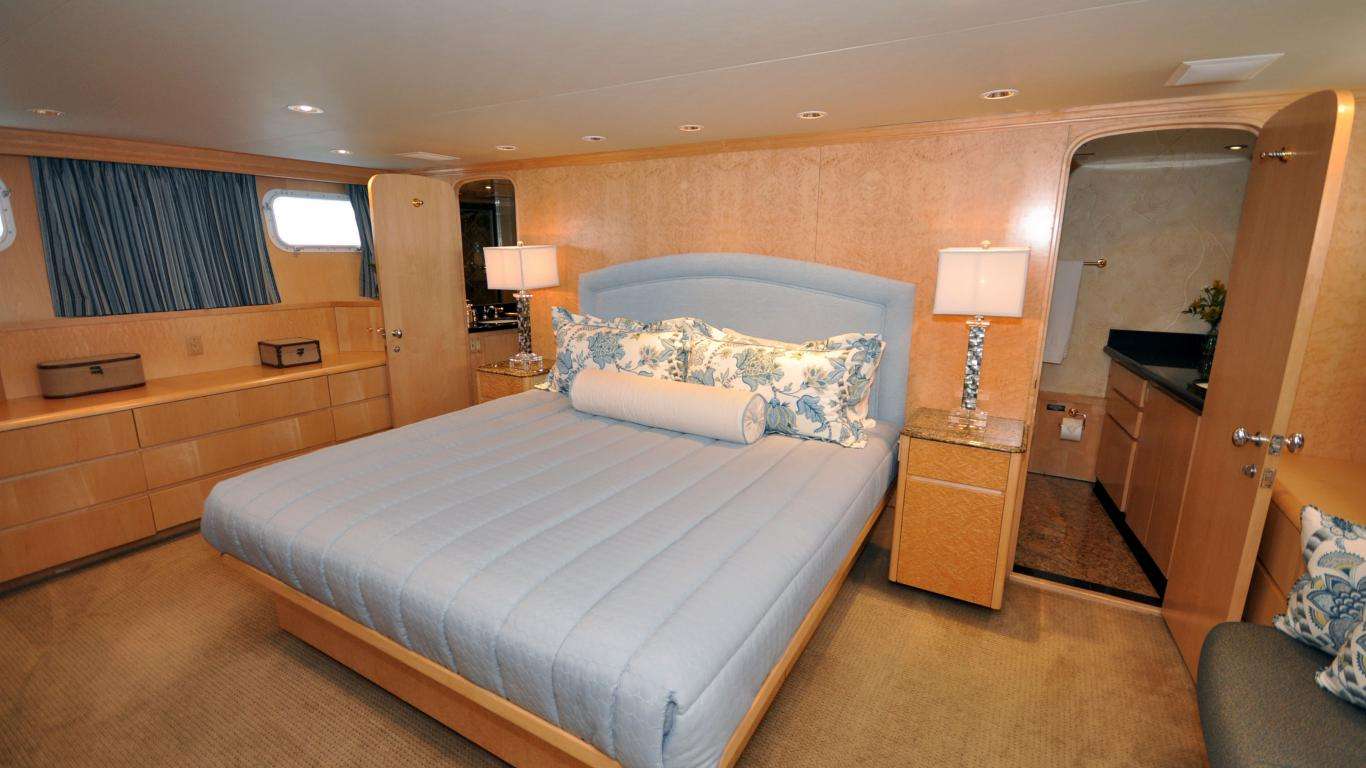 Master King stateroom 