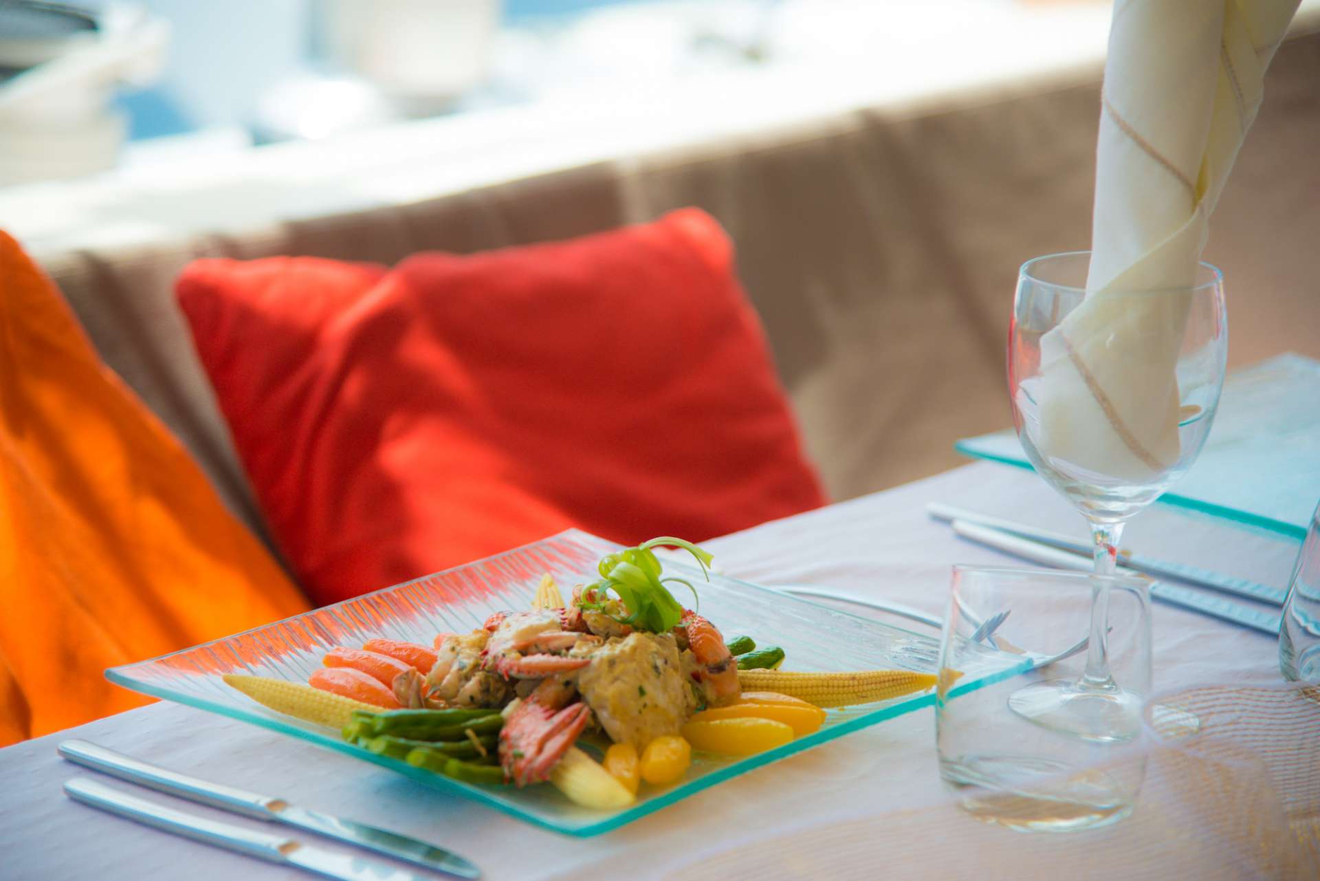 LONESTAR Yacht Charter - Delicious and healthy menus on board