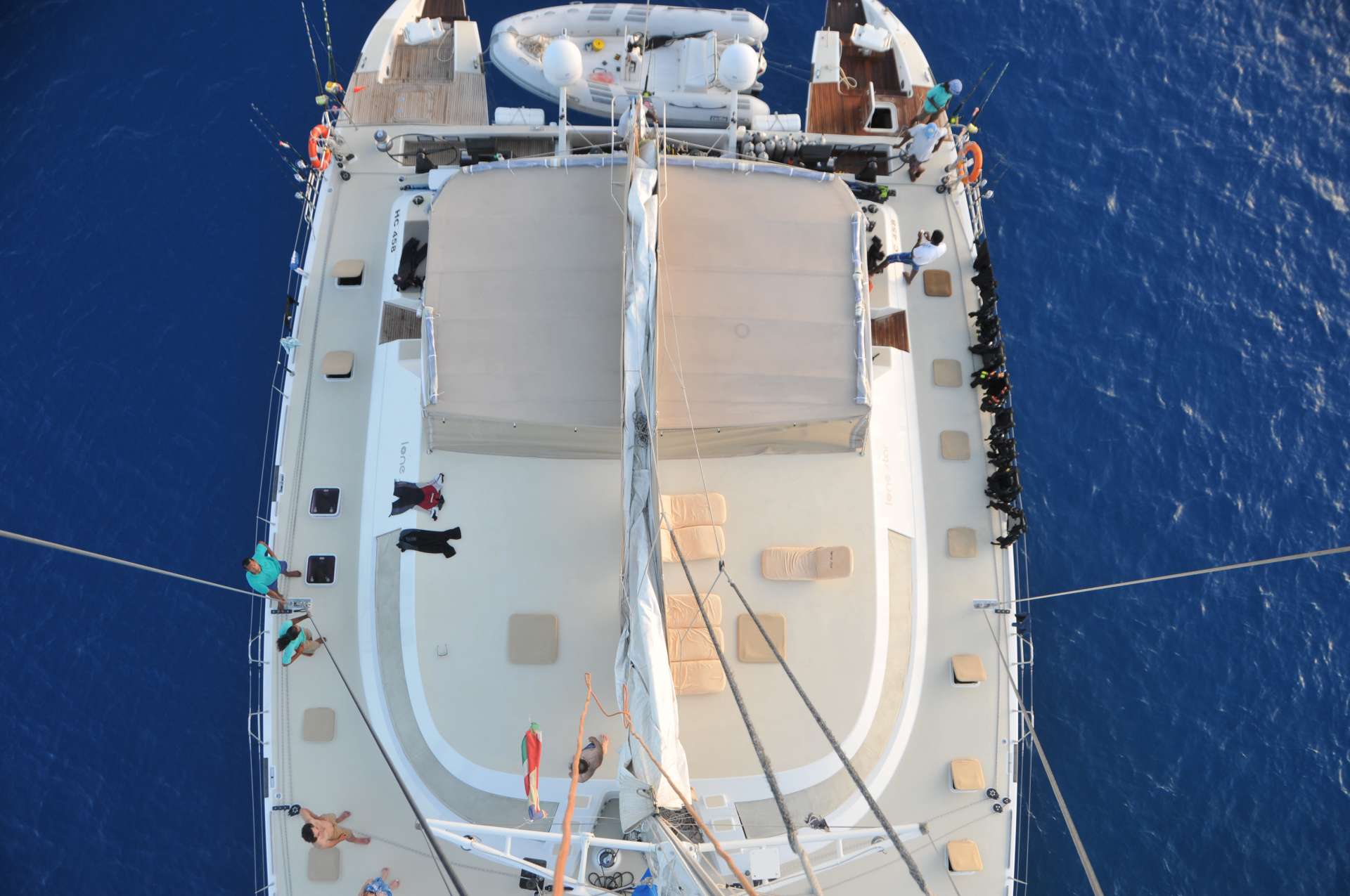 LONESTAR Yacht Charter - LONESTAR offers over 2,500 sq ft of deck space