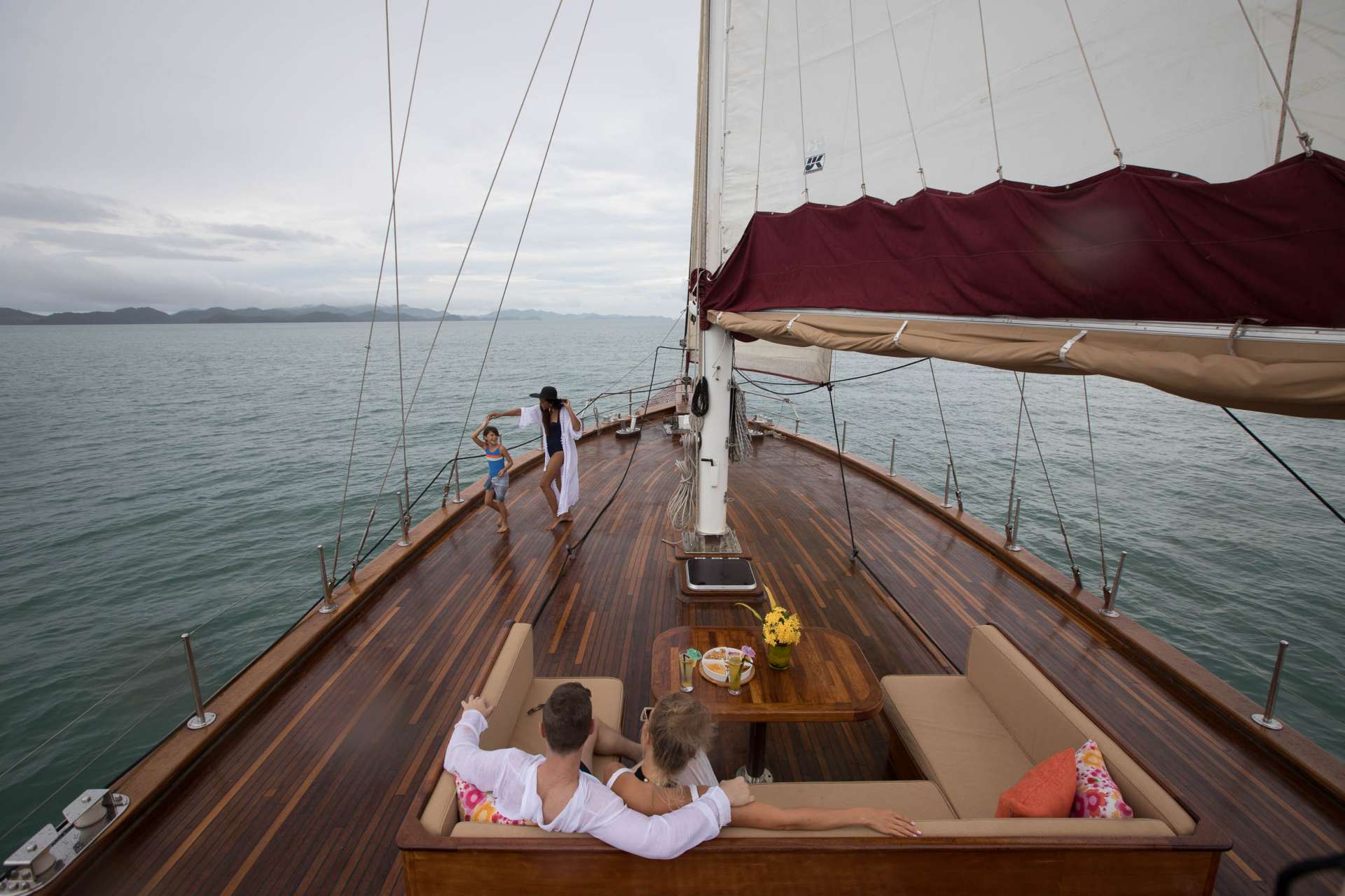 Huge Foredeck with great views