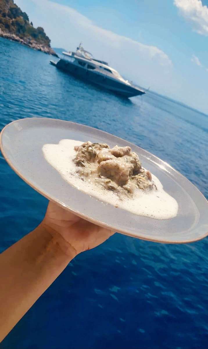 Menu Image 9