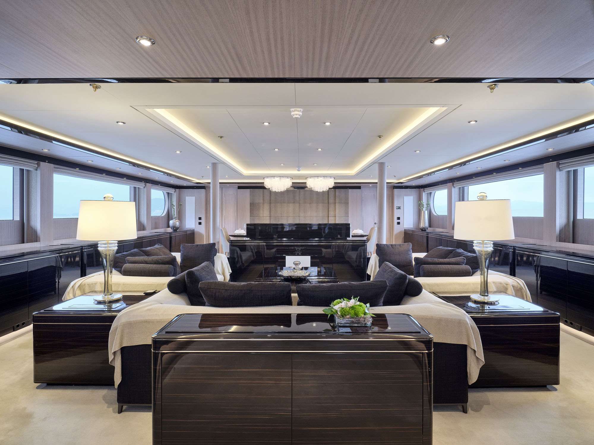 INVADER Yacht Charter - Main Deck Salon