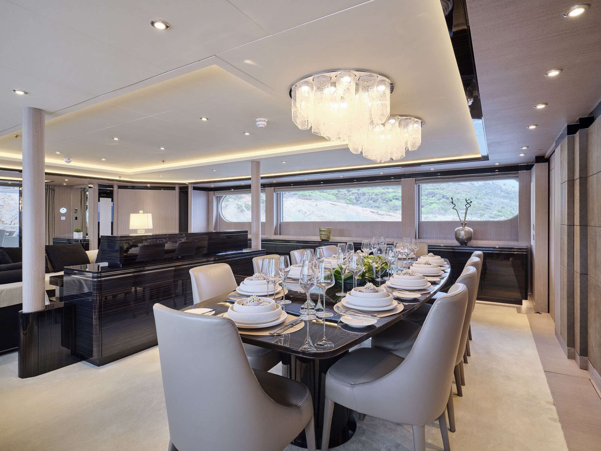 INVADER Yacht Charter - Main Deck Dining