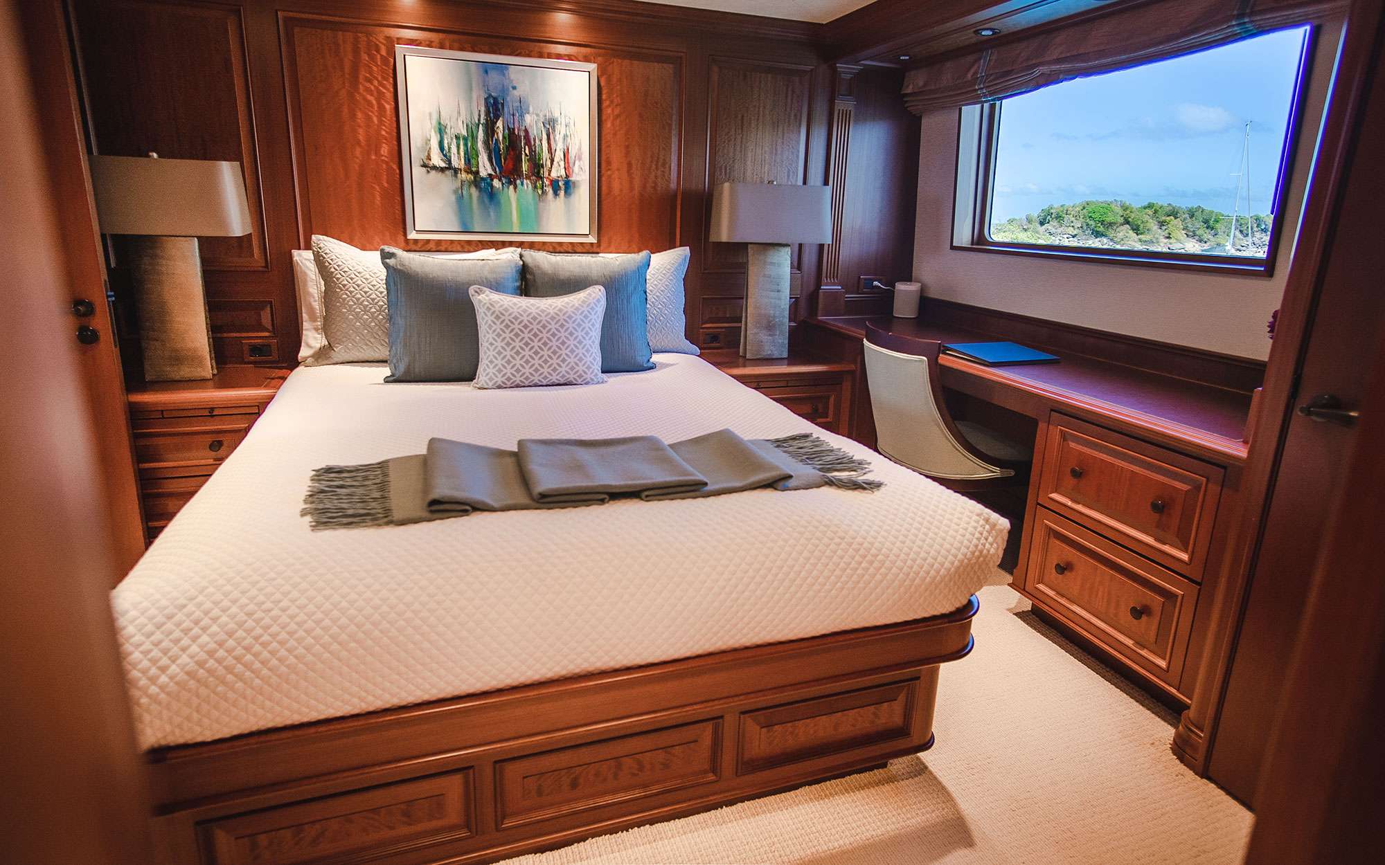 motor yacht PURE BLISS