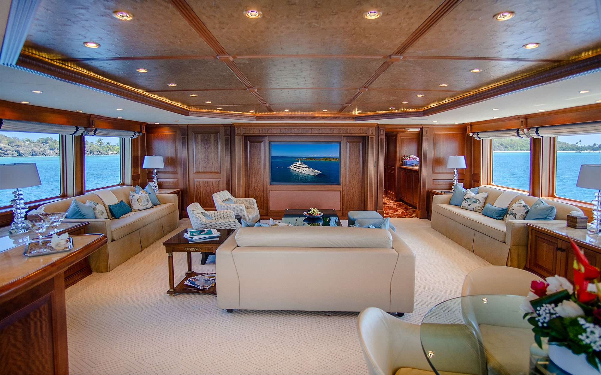 PURE BLISS Yacht Charter - Sky Lounge