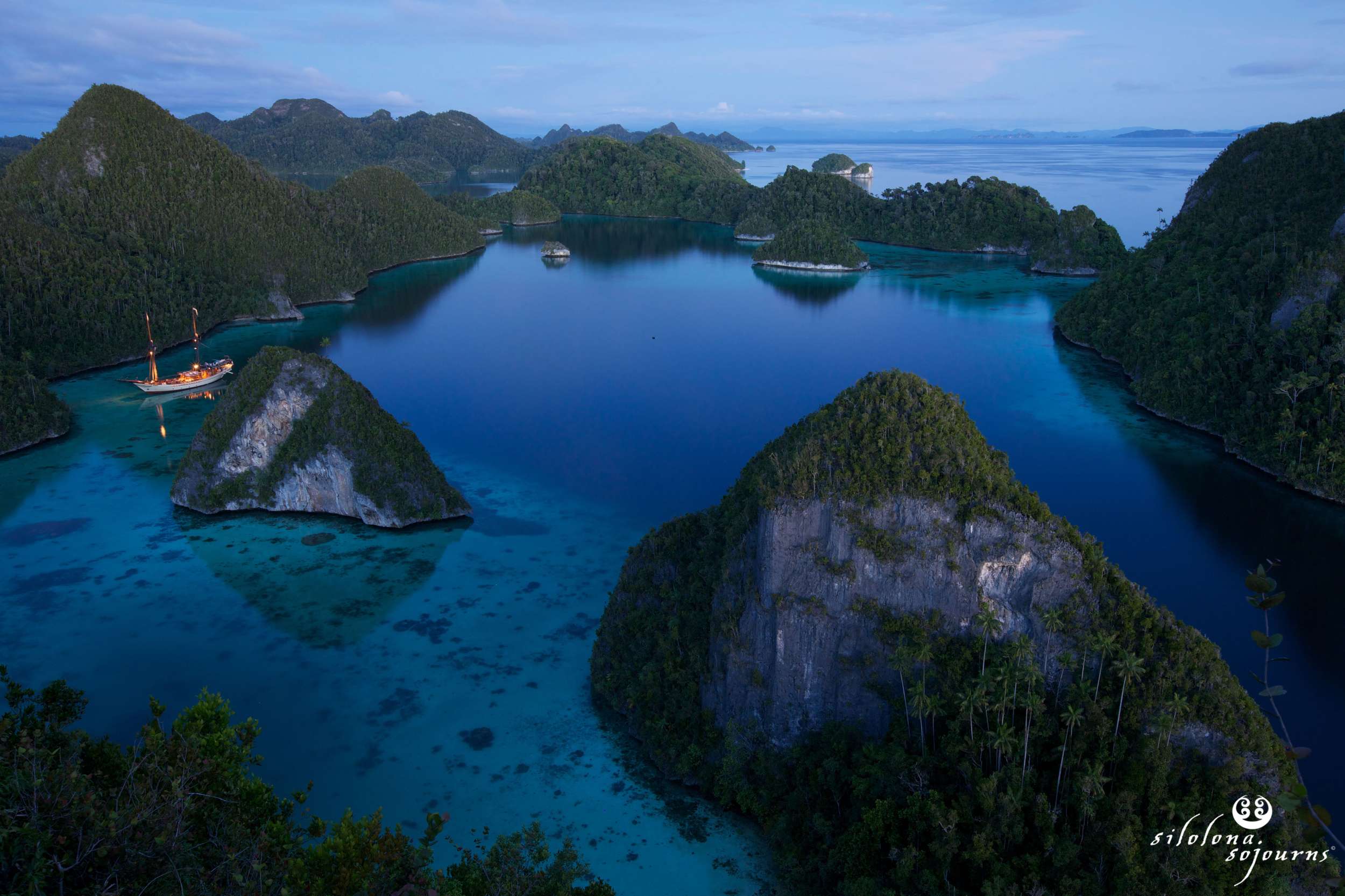 Silolona Yacht Charter - Raja Ampat West Papua