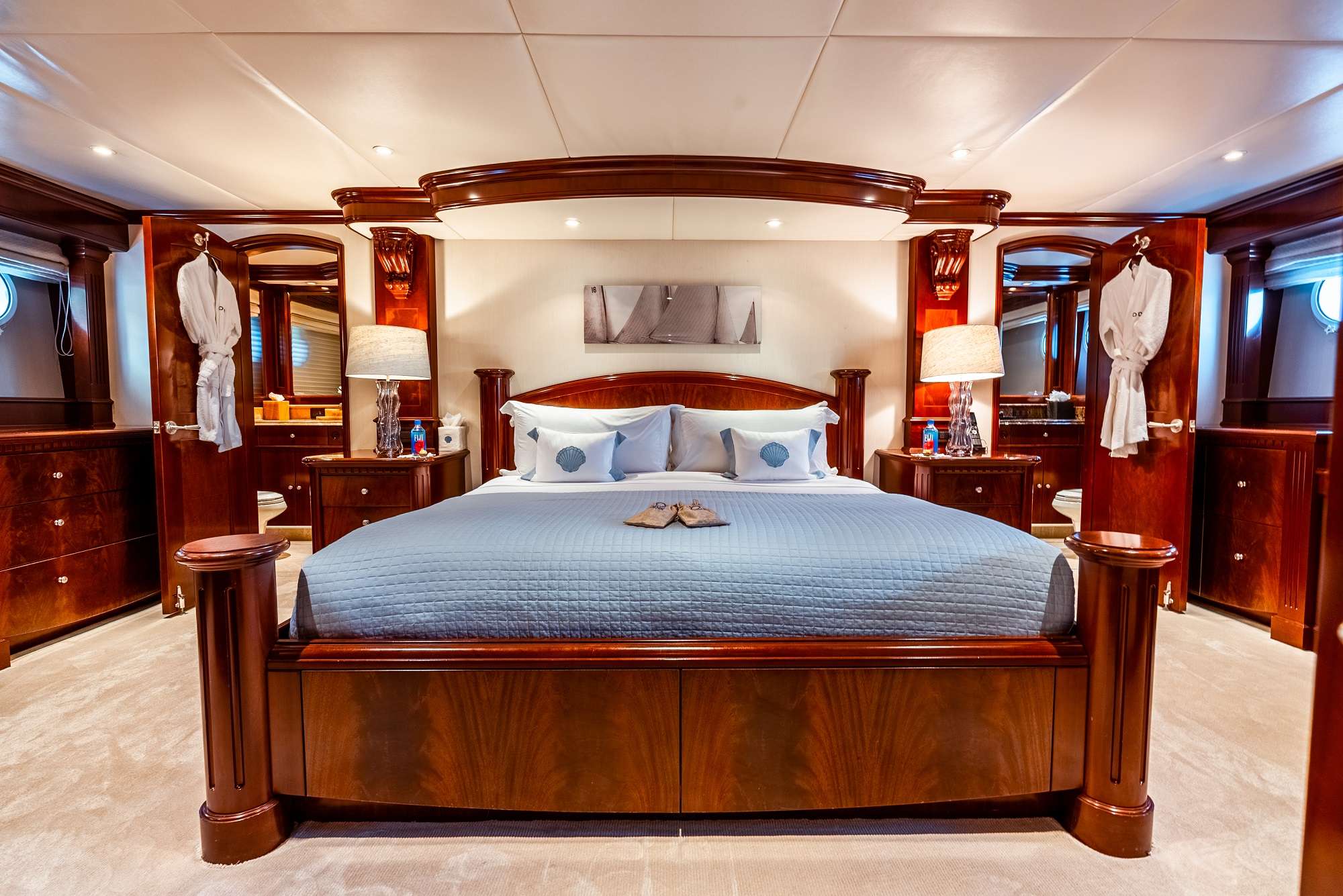 ODIN Yacht Charter - Master stateroom