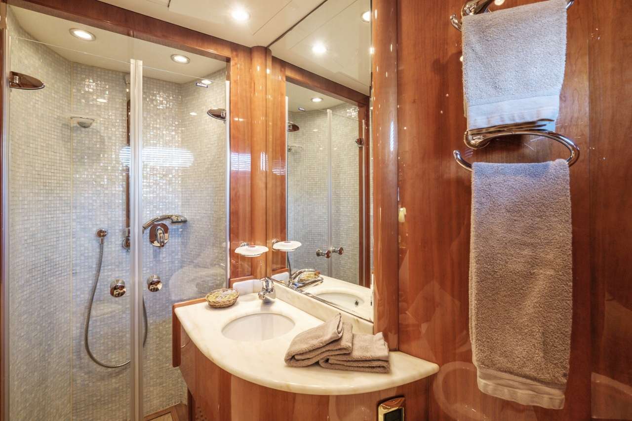 twin bath