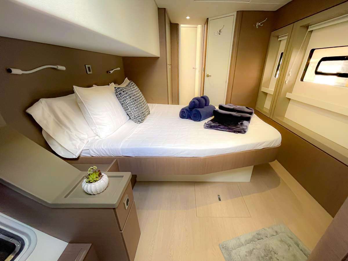 koru yacht interior pictures