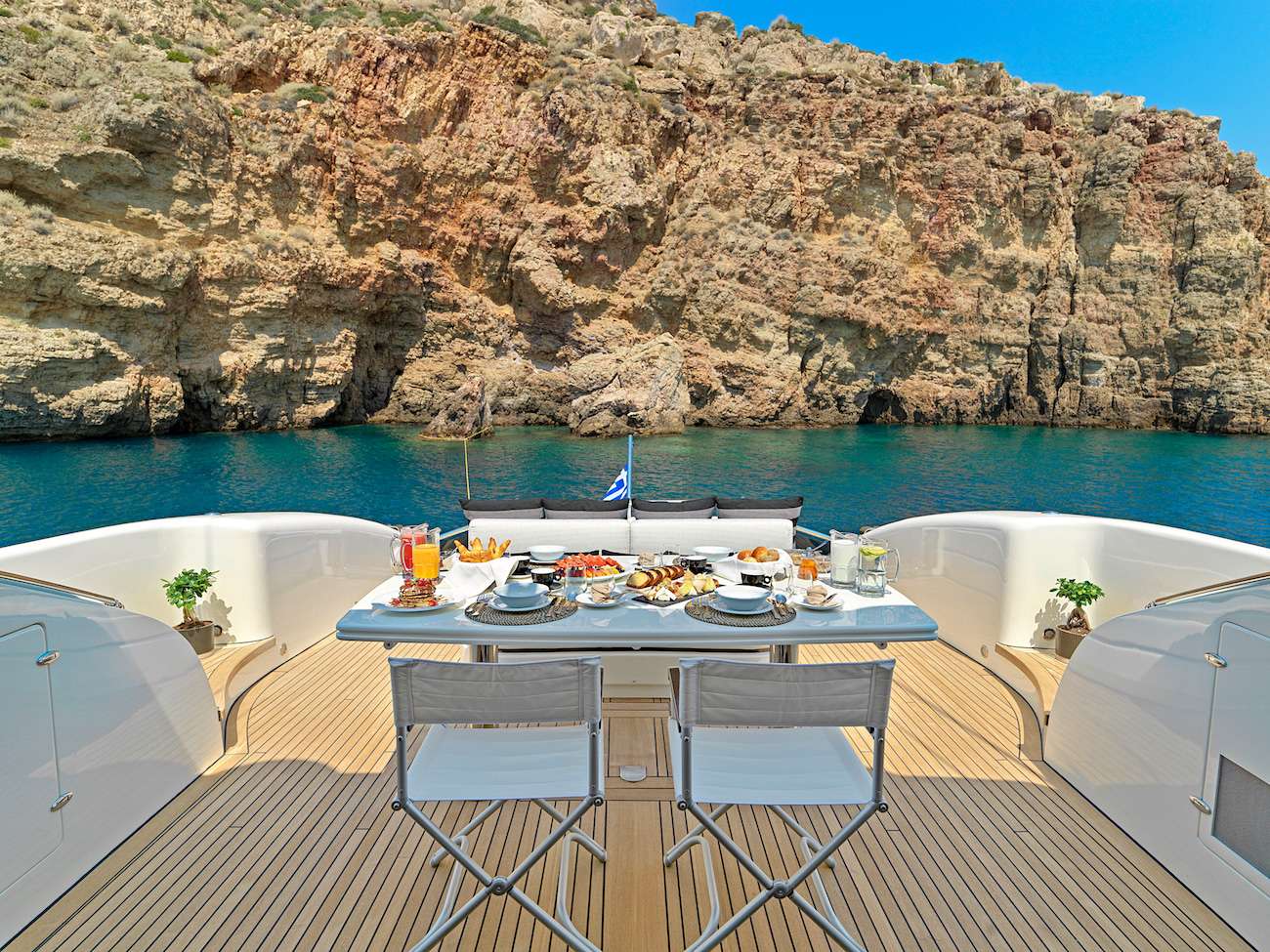 Aft deck