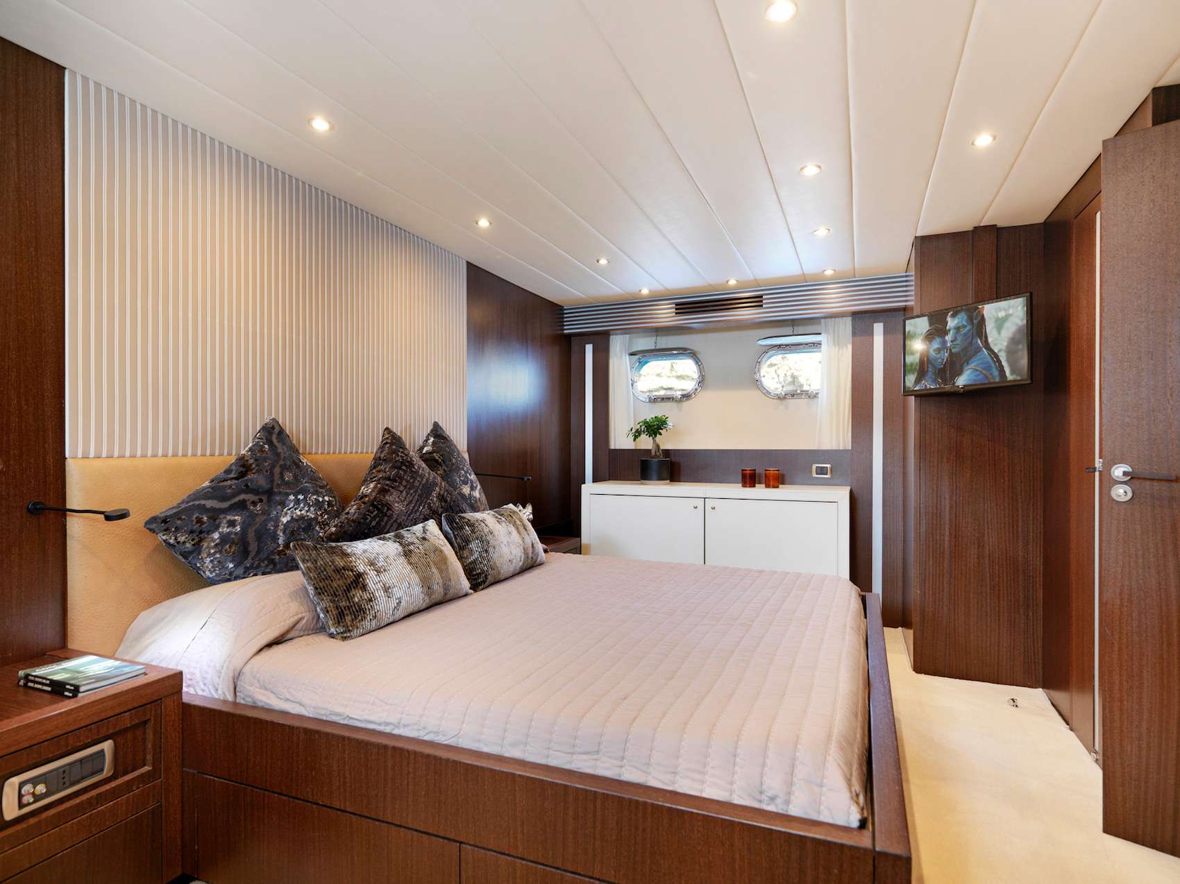 Master cabin
