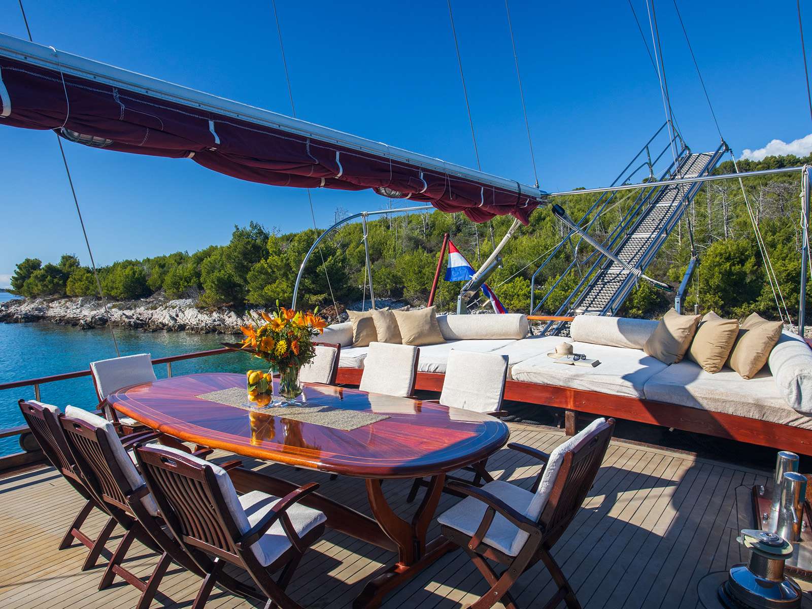 Gulet Nostra Vita Yacht Charter - NOSTRA VITA - Dining area on Aft deck