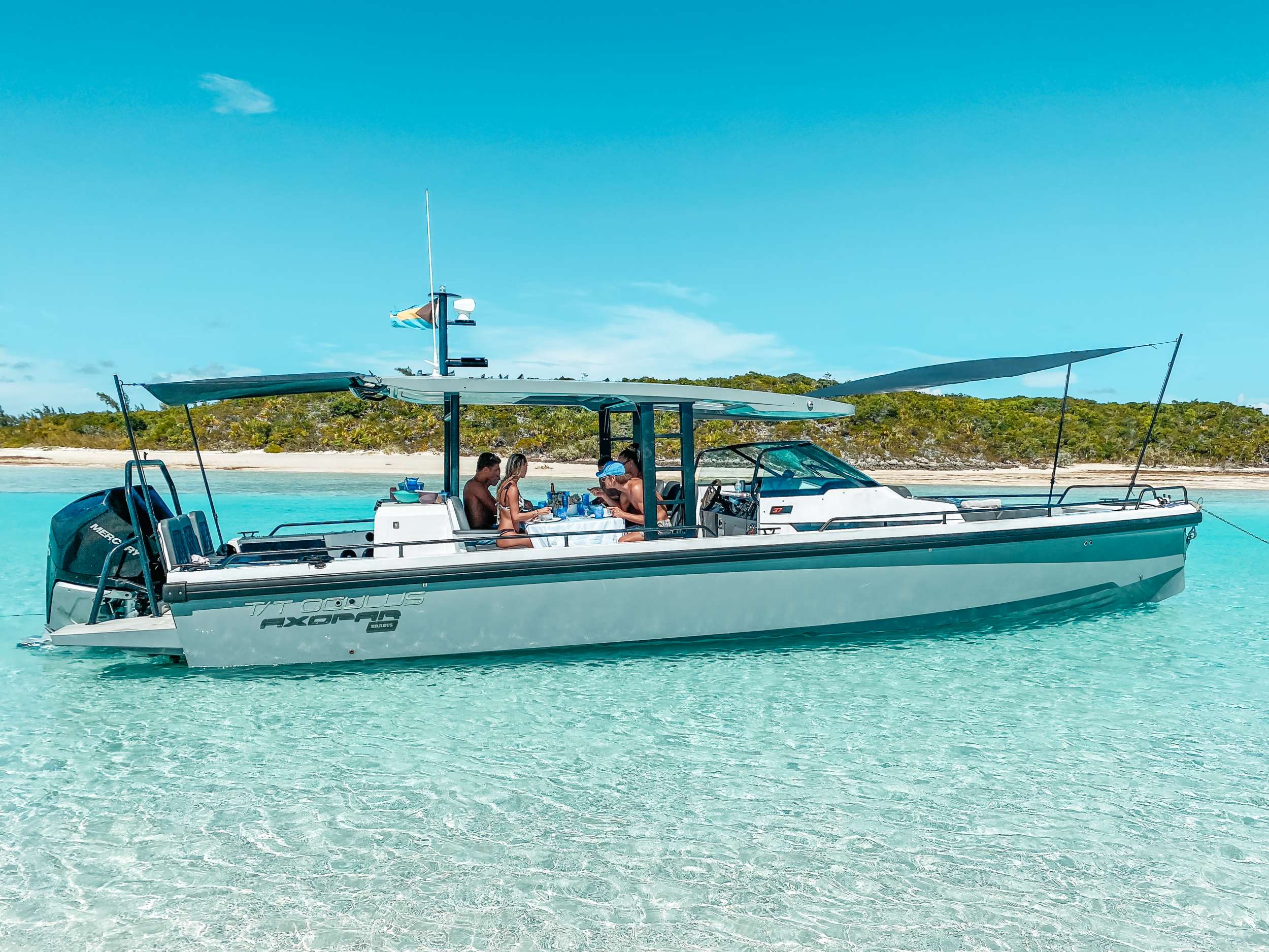 oculus yacht charter bahamas