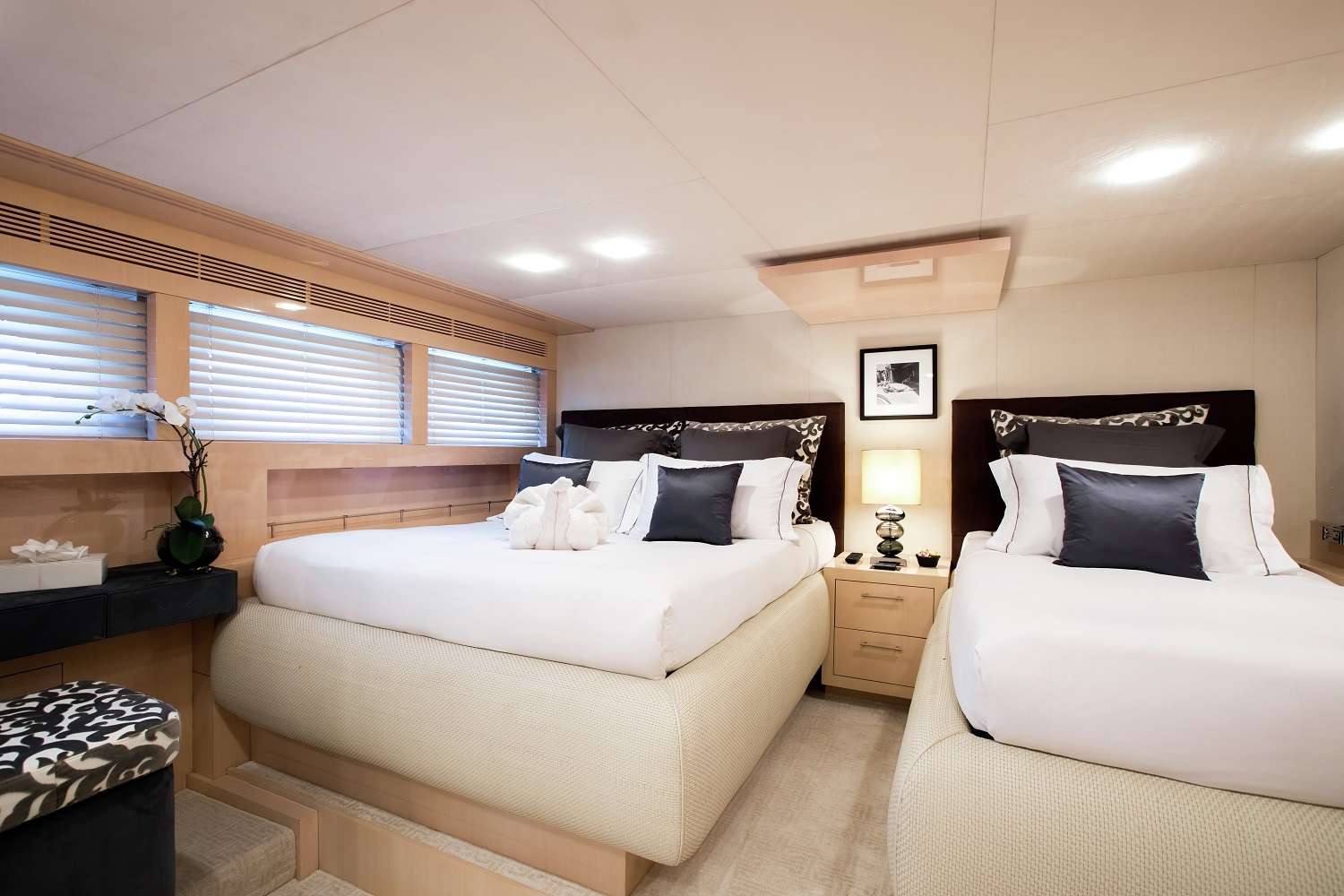 Gems II Yacht Charter - triple cabin