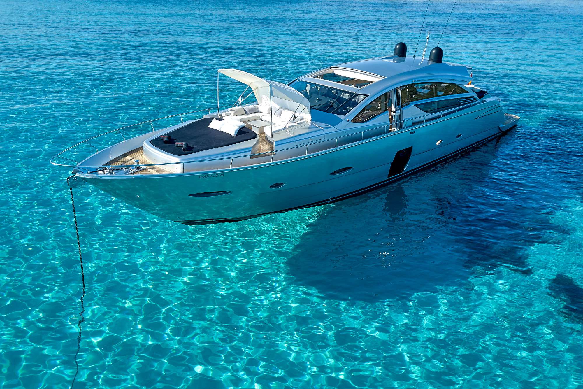 HALLEY Yacht Charter - Ritzy Charters