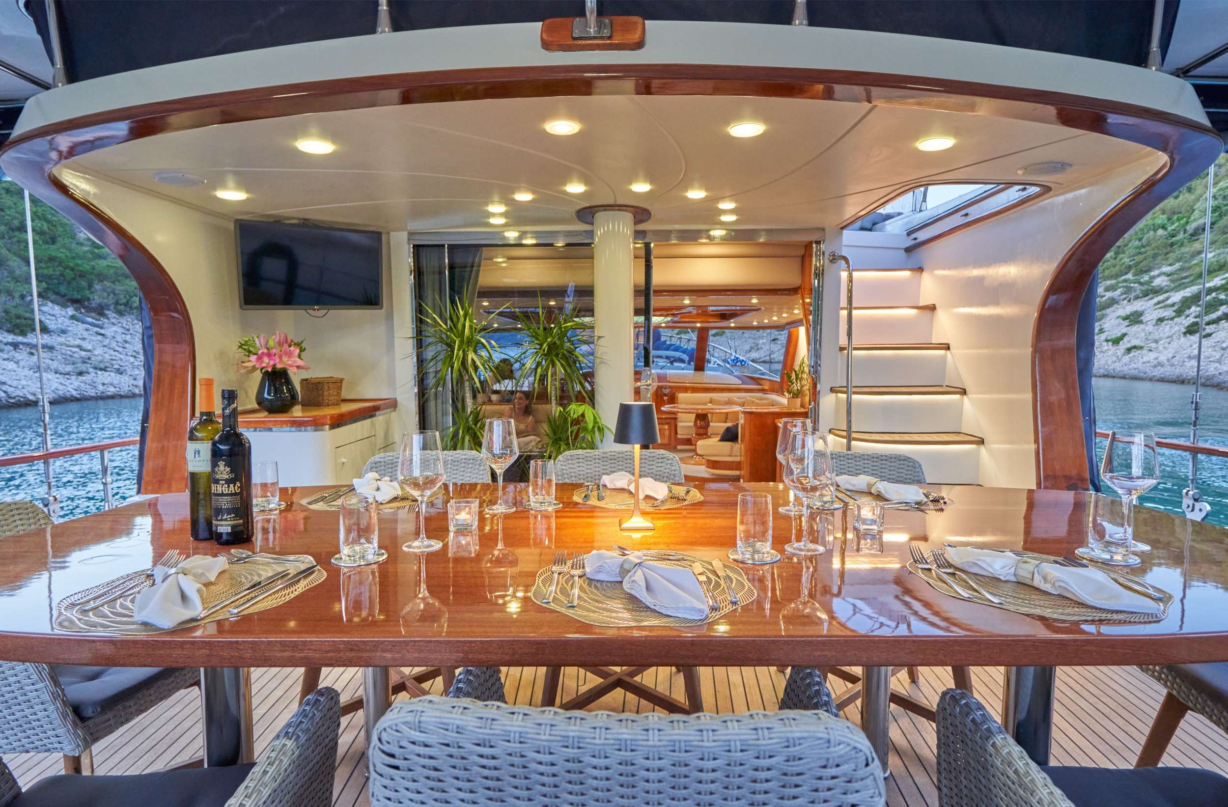 Main deck