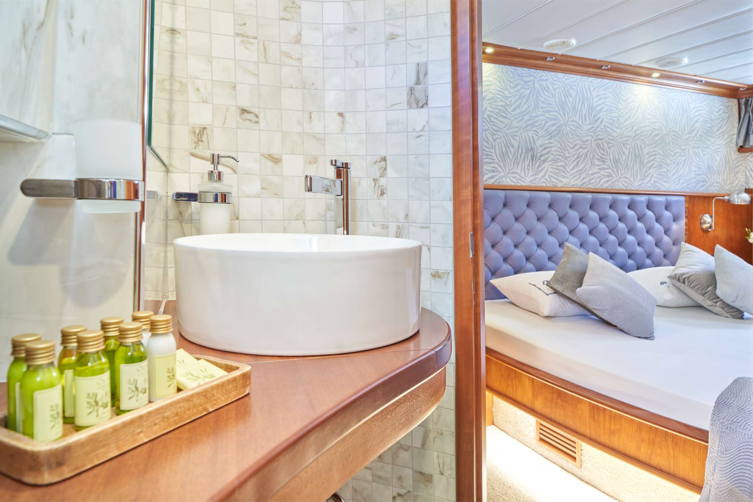 VIP Cabin