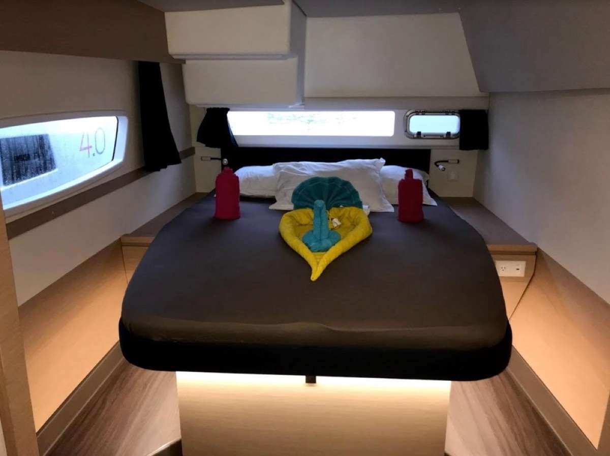 Guest cabin