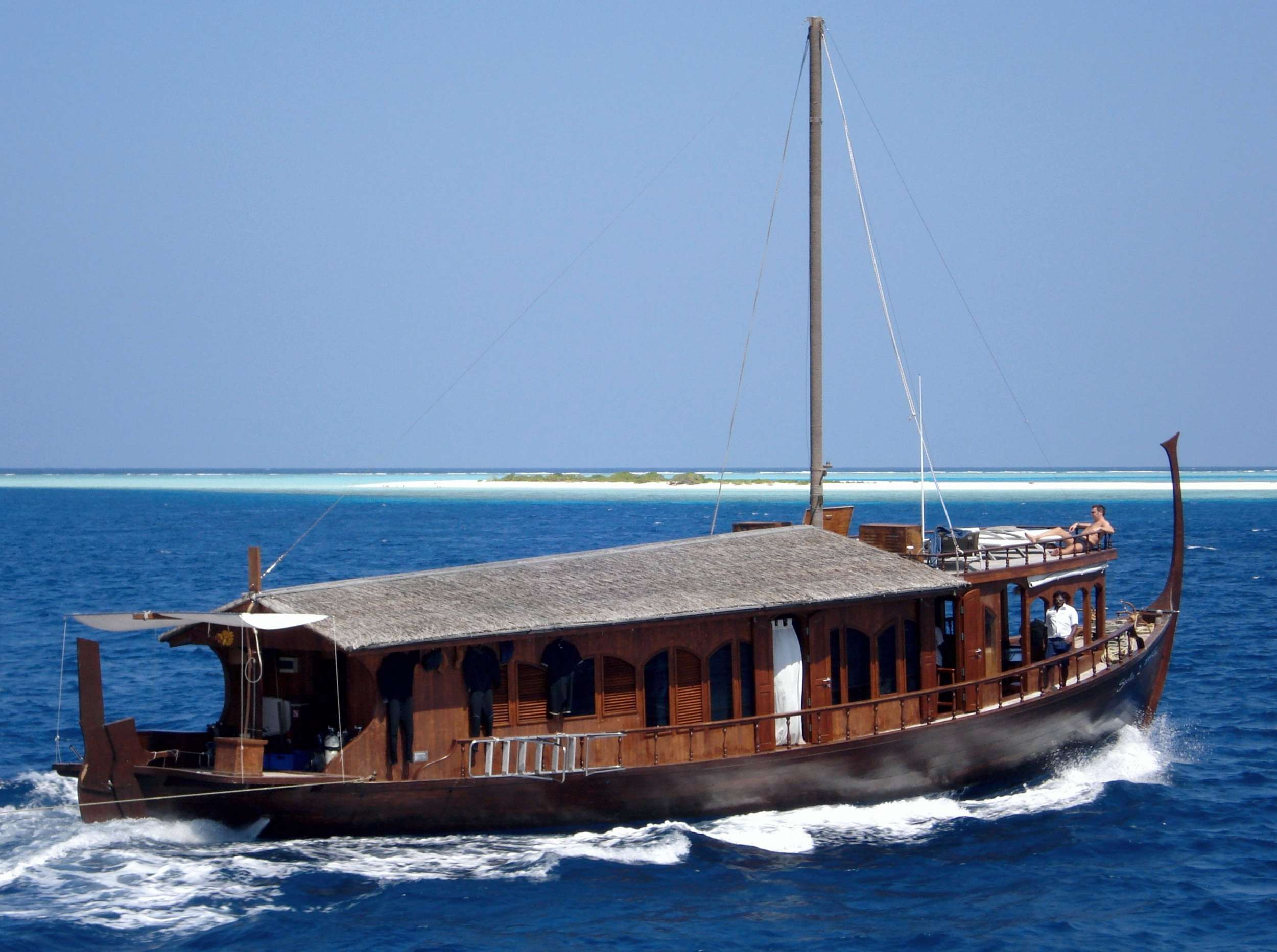 Yacht Charter DHONI STELLA 2 | Ritzy Charters