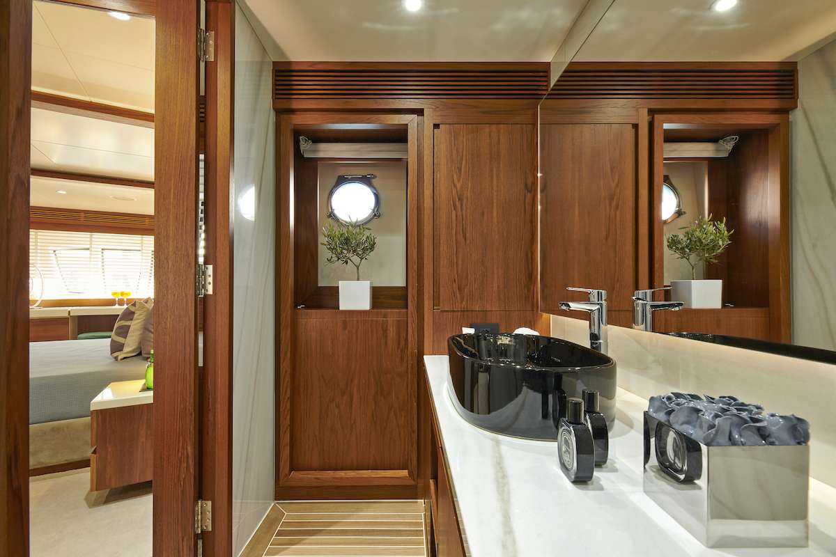 Master ensuite
