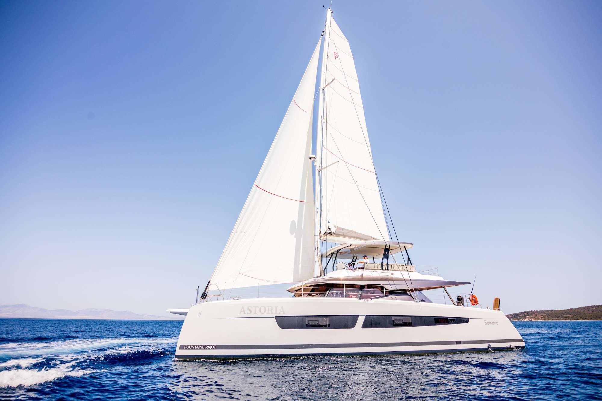 ASTORIA Fountaine Pajot Samana 59