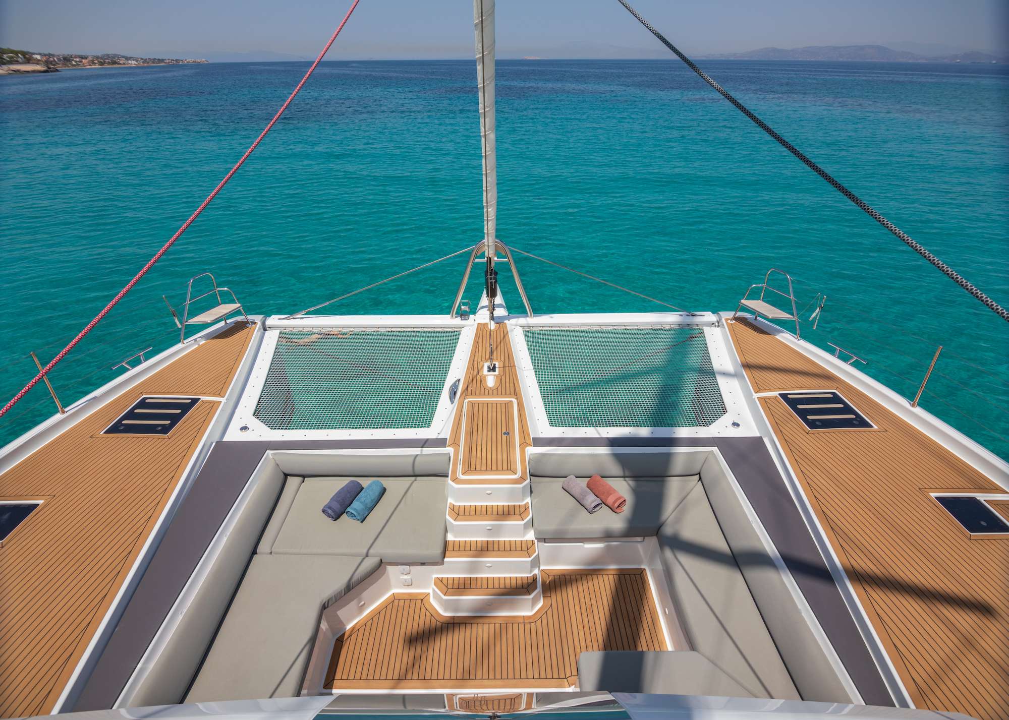 Fore deck seating area