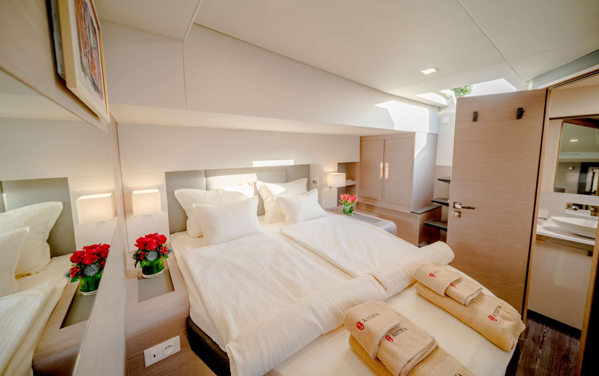 Guest cabin