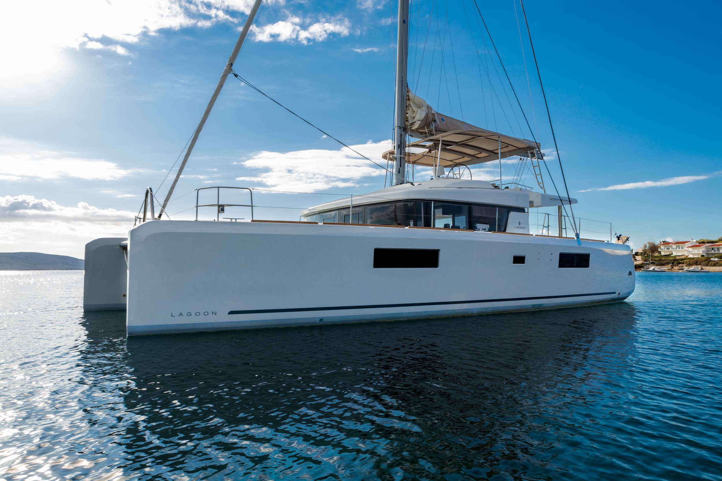 Yacht Charter MADININA | Ritzy Charters