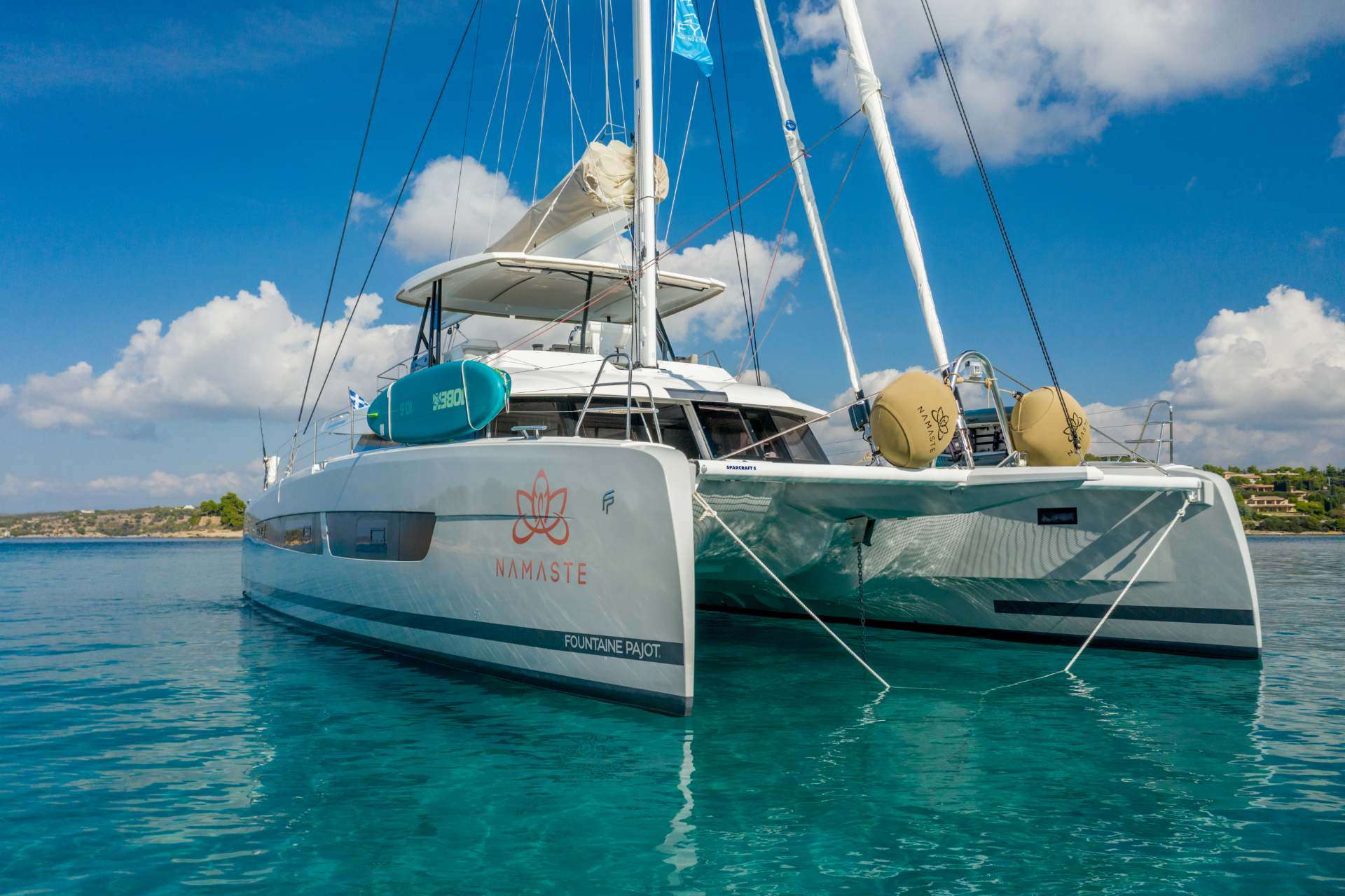 A flybridge with breath taking dimensions... the largest in its category! Achieving the perfect blend of space and intimacy, S/Y NAMASTE will enchant you and inspire sailing experiences that bring friends or family together for unforgettable moments.
S/Y NAMASTE has been carefully designed to create spaces that cater for the most lively social gathering to the most relaxing moments of solitude. Its expansive 27,5m2 cockpit, decadent foredeck with modular sunbathing stations, its 30m2 flybridge, and its generous cabins all provide opportunities to engage or reflect in dynamic or more peaceful settings. Inspiring social unity with its generous and refined living areas, with her galley down layout her large main saloon area with access both to the foredeck and aft deck is the perfect yacht. S/Y NAMASTE embodies the French way of life that celebrates the philosophy of carpe diem.
She has a large master cabin, two queen bed cabins as well as a large twin cabin with bunk beds with direct access to the deck. Enjoy all the pleasures of sailing and have an amazing time on board S/Y NAMASTE.