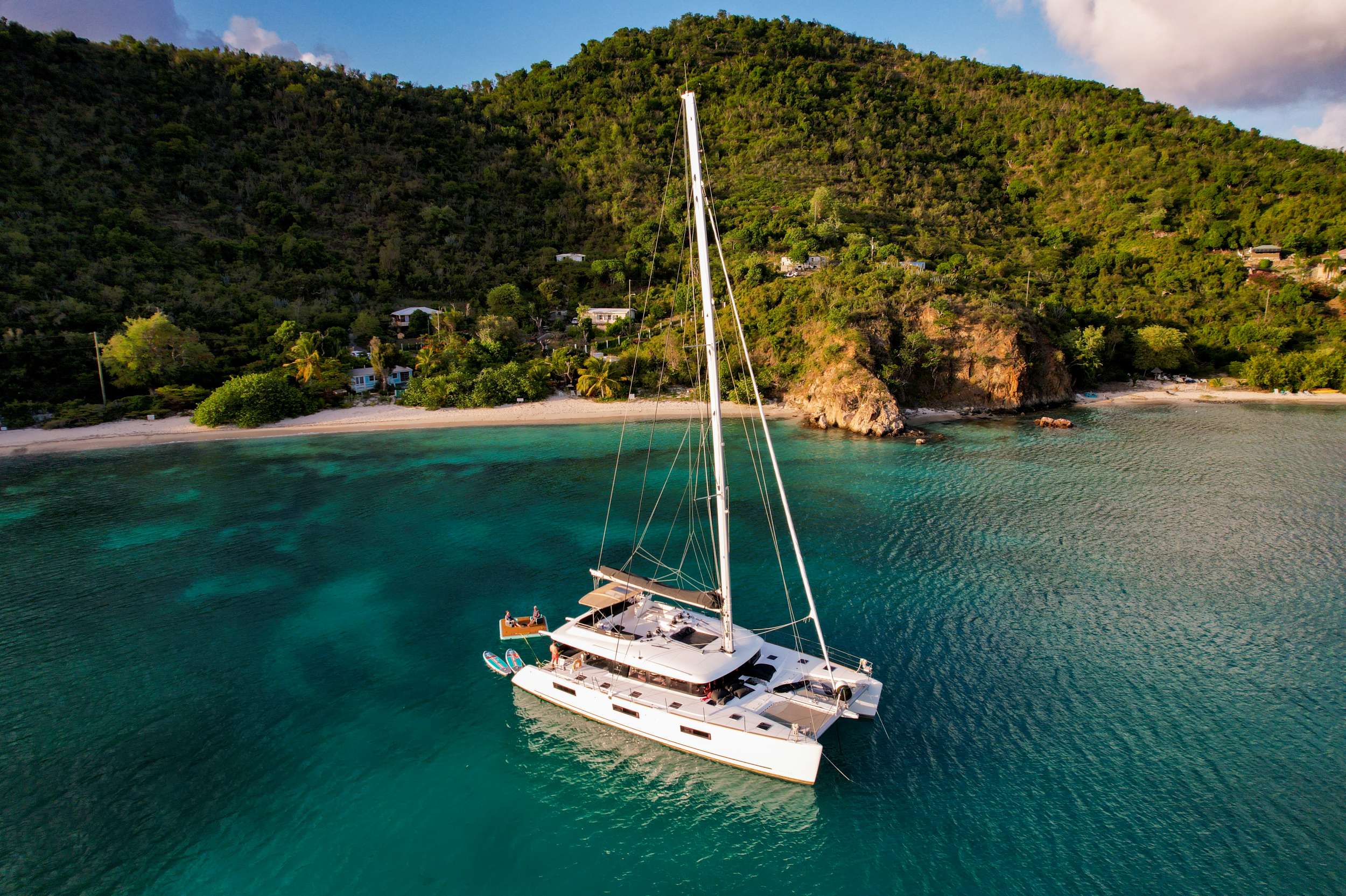 Yacht Charter THE PURSUIT | Ritzy Charters